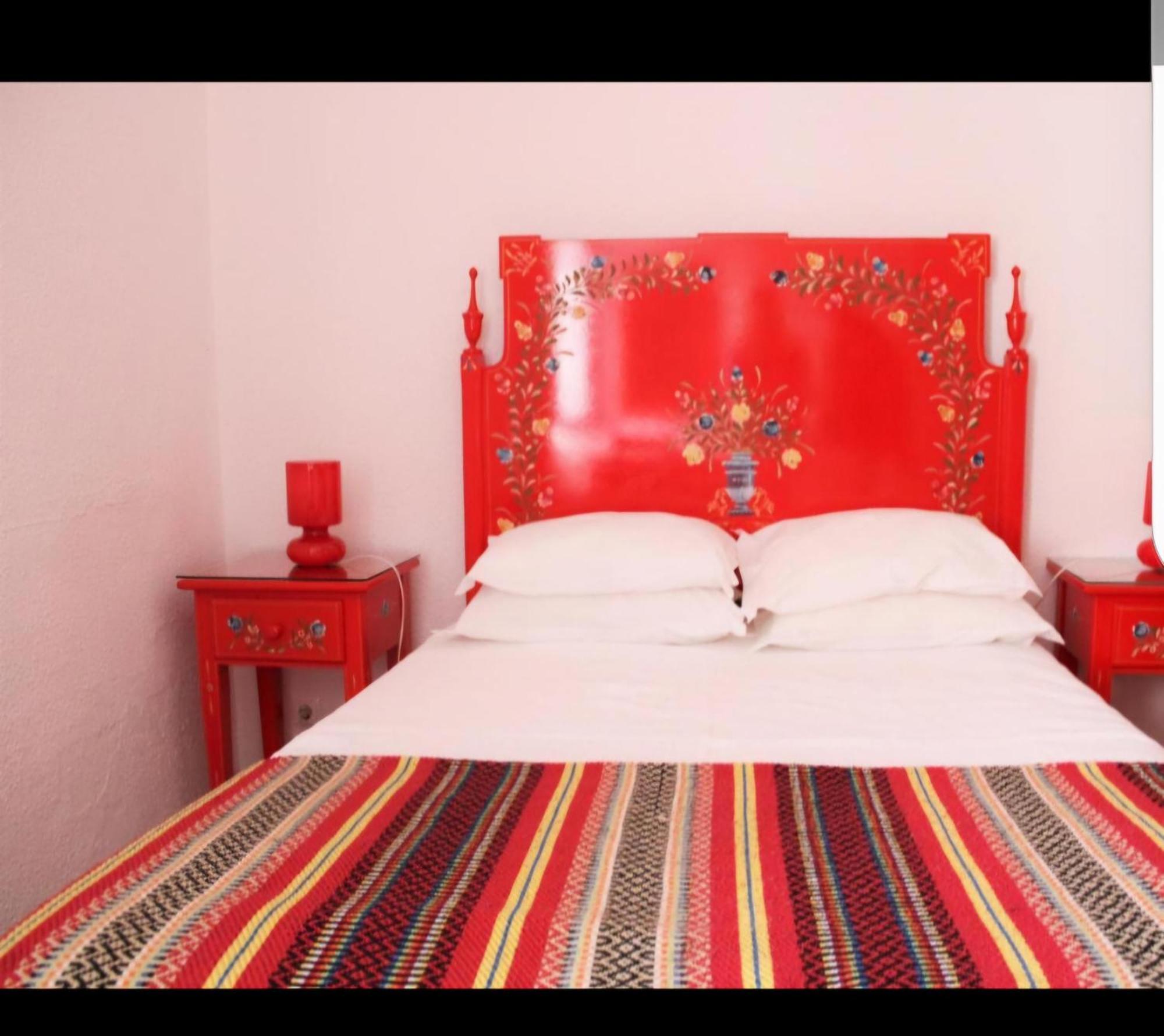 Mont' Sobro Hostel Евора Екстер'єр фото