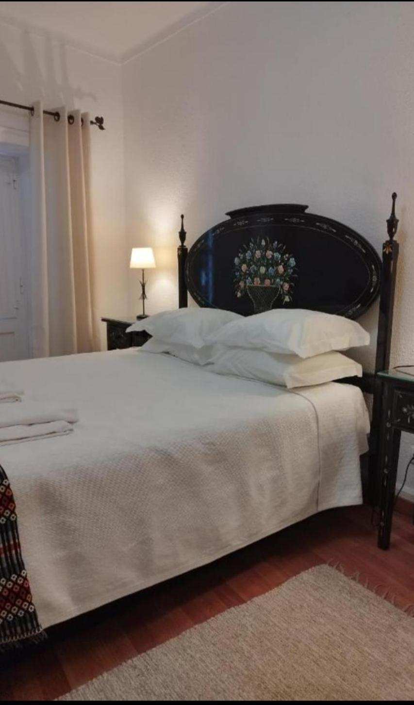 Mont' Sobro Hostel Евора Екстер'єр фото