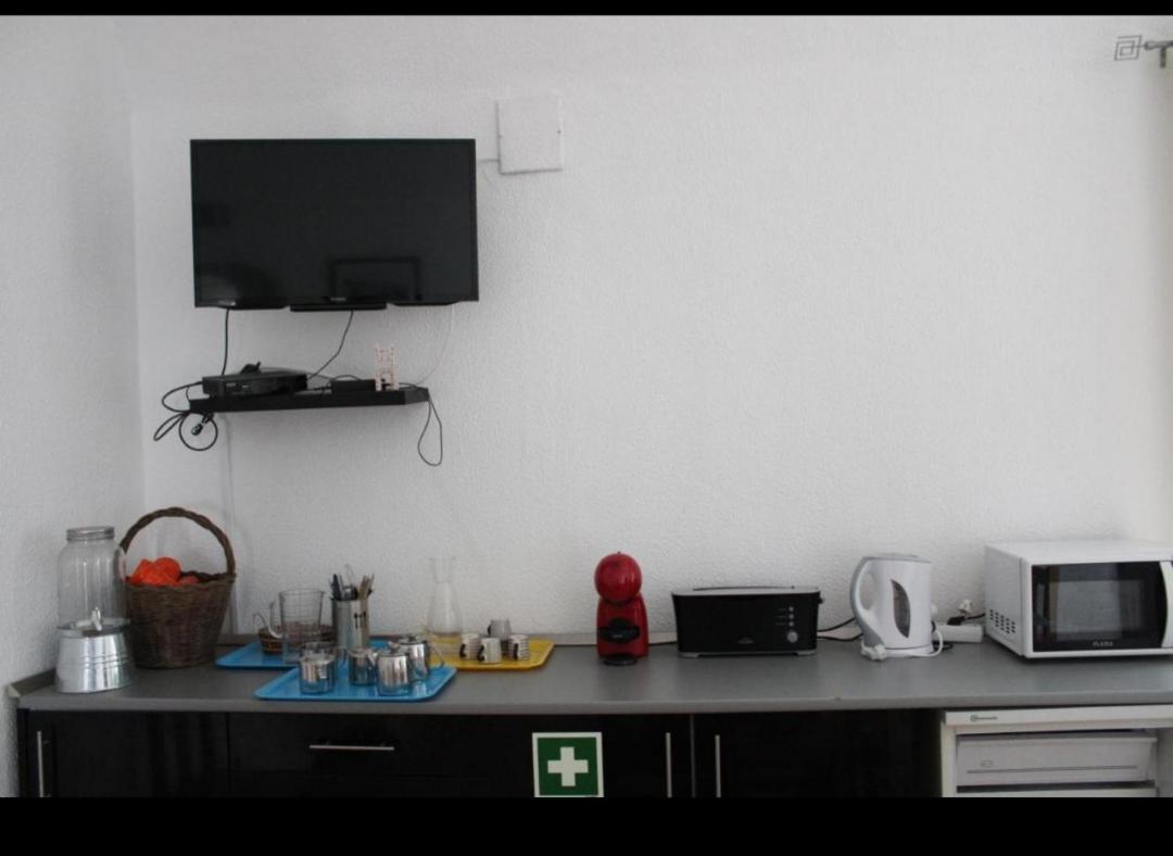 Mont' Sobro Hostel Евора Екстер'єр фото