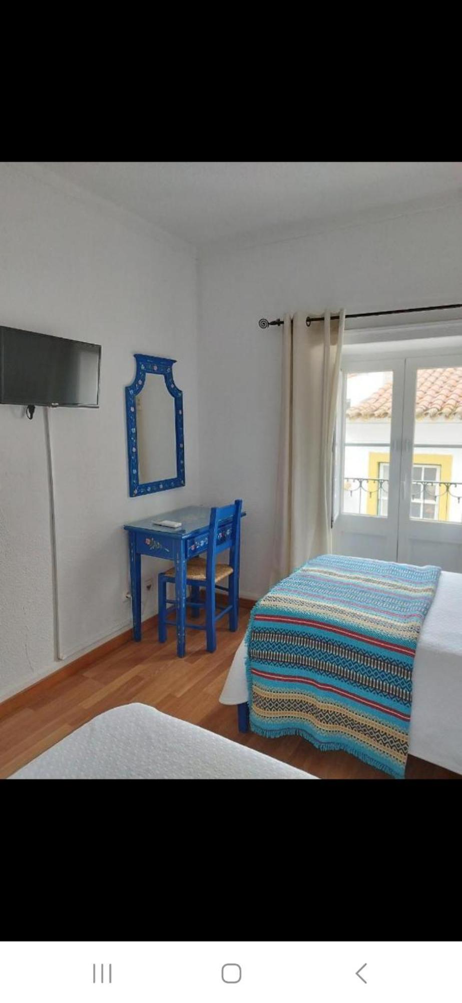 Mont' Sobro Hostel Евора Екстер'єр фото