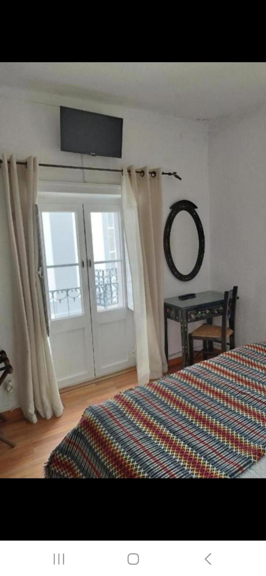 Mont' Sobro Hostel Евора Екстер'єр фото